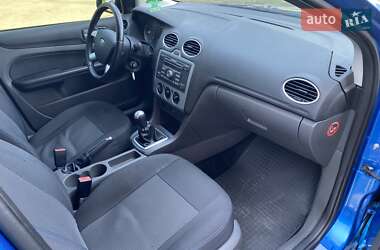 Хэтчбек Ford Focus 2007 в 