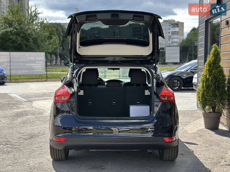Хэтчбек Ford Focus 2016 в Шептицькому