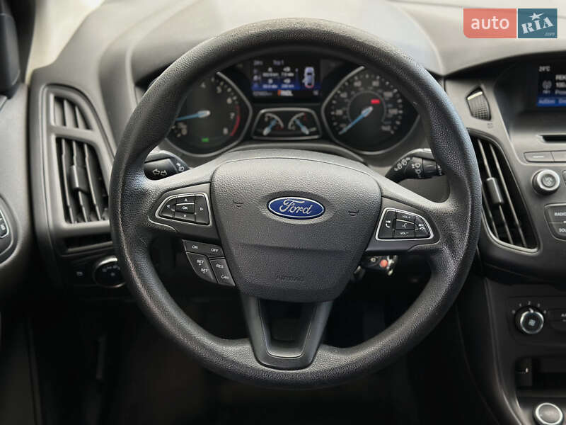 Хэтчбек Ford Focus 2016 в Шептицькому
