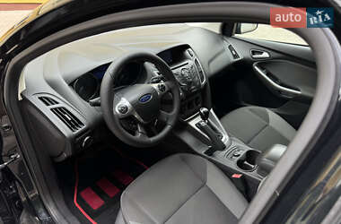 Универсал Ford Focus 2014 в 
