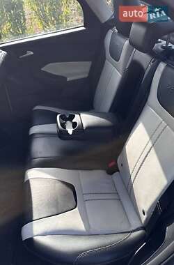 Седан Ford Focus 2014 в 