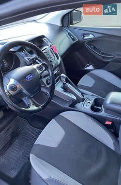 Седан Ford Focus 2012 в 