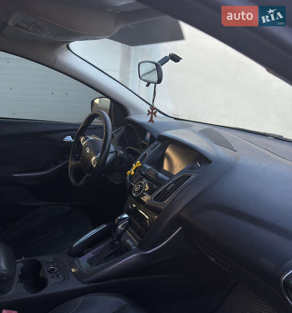 Седан Ford Focus 2012 в Кагарлику