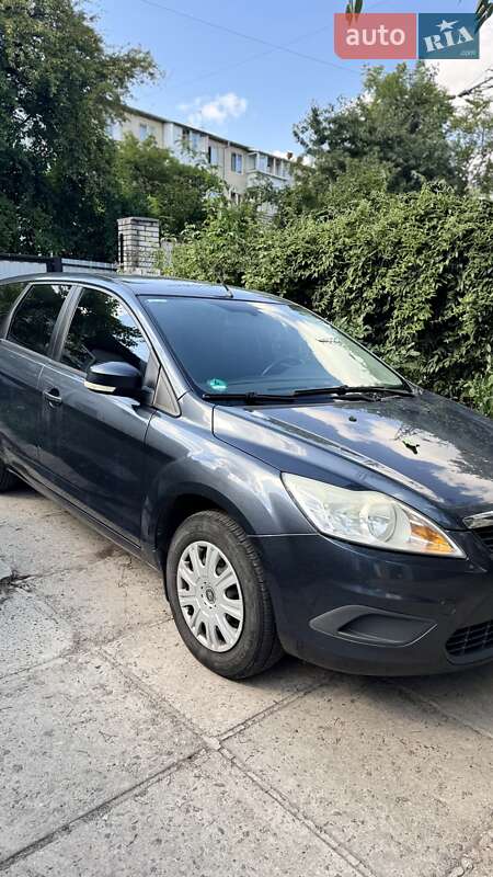 Универсал Ford Focus 2010 в Львове