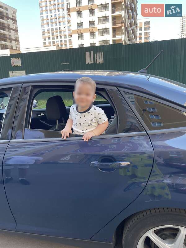 Седан Ford Focus 2018 в Киеве фото 9 Седан Ford Focus 2018 в Киеве