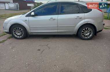 Хэтчбек Ford Focus 2007 в 