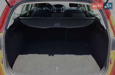 Универсал Ford Focus 2014 в 