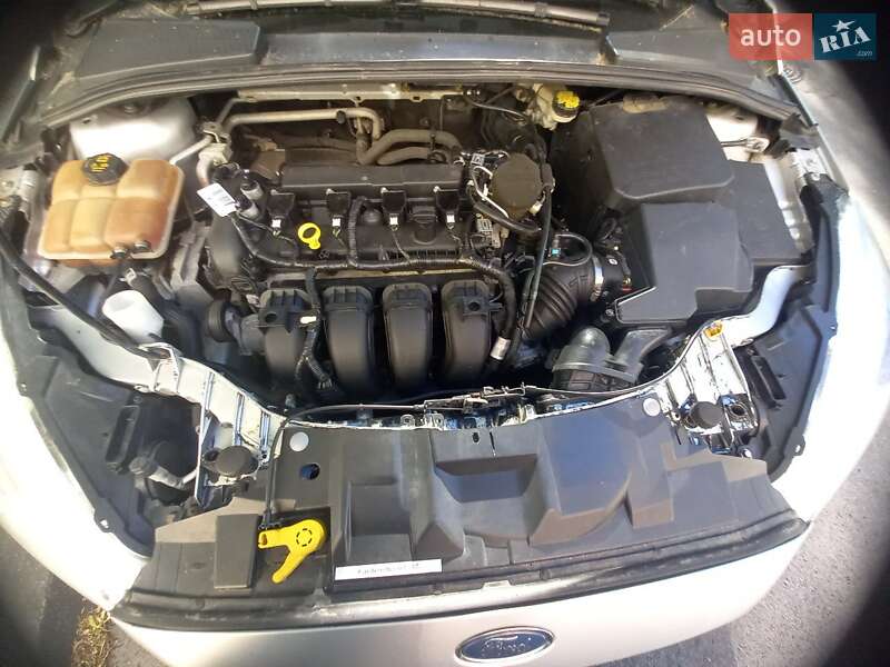 Хэтчбек Ford Focus 2015 в Прилуках фото 4 Хэтчбек Ford Focus 2015 в Прилуках