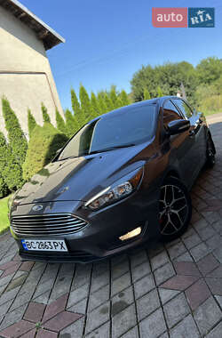 Седан Ford Focus 2017 в 