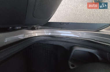 Седан Ford Focus 2012 в 