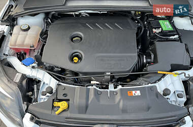 Универсал Ford Focus 2014 в 