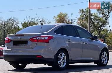 Седан Ford Focus 2013 в 