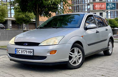Хэтчбек Ford Focus 1999 в 
