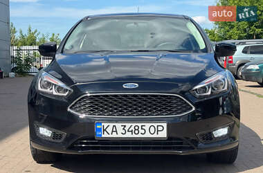 Хэтчбек Ford Focus 2016 в Киеве