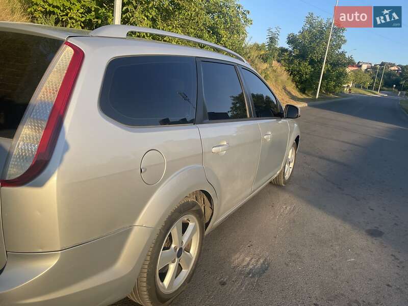 Универсал Ford Focus 2010 в Львове фото 3 Универсал Ford Focus 2010 в Львове