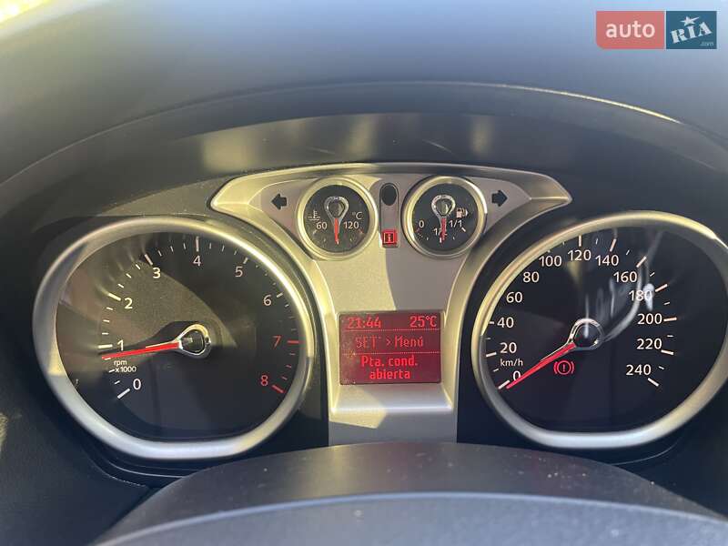 Универсал Ford Focus 2010 в Львове фото 10 Универсал Ford Focus 2010 в Львове