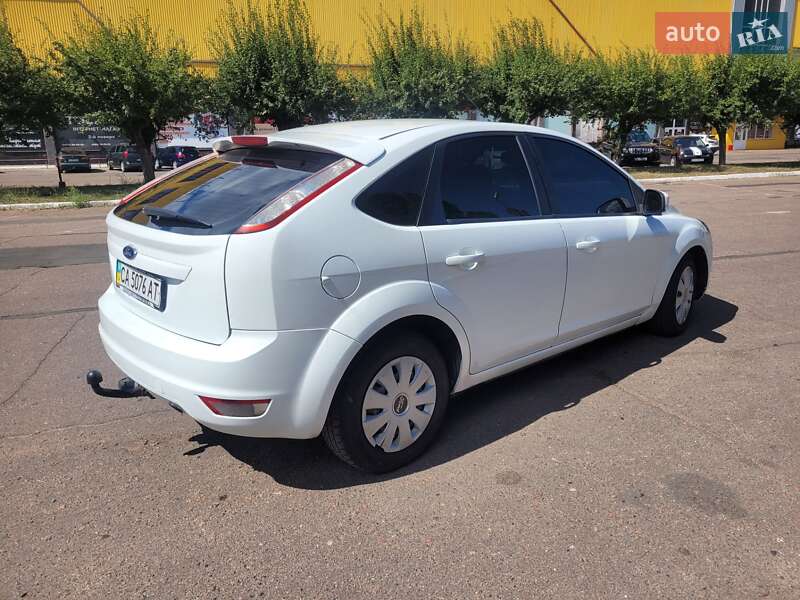 Хэтчбек Ford Focus 2008 в Черкассах