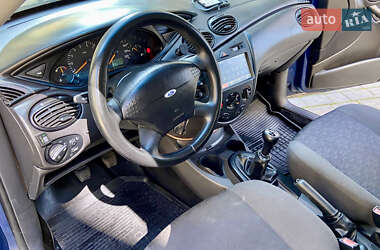 Универсал Ford Focus 2001 в 
