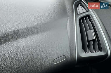 Универсал Ford Focus 2014 в 