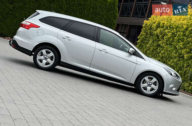 Универсал Ford Focus 2014 в 
