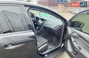 Хэтчбек Ford Focus 2017 в 