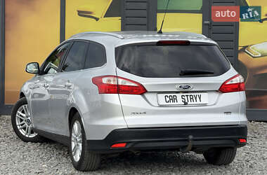 Универсал Ford Focus 2012 в 