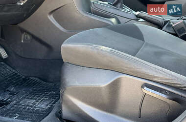 Седан Ford Focus 2013 в 