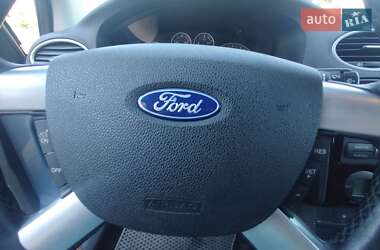 Універсал Ford Focus 2004 в 