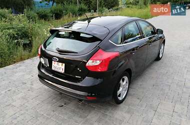 Хэтчбек Ford Focus 2013 в 