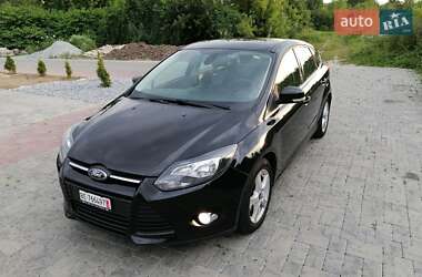 Хэтчбек Ford Focus 2013 в 