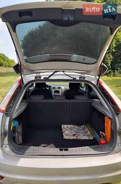Хэтчбек Ford Focus 2008 в 