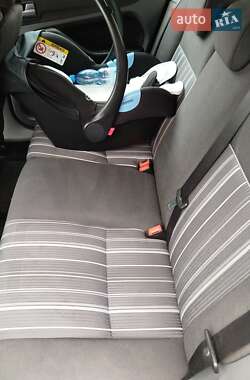 Хэтчбек Ford Focus 2008 в 