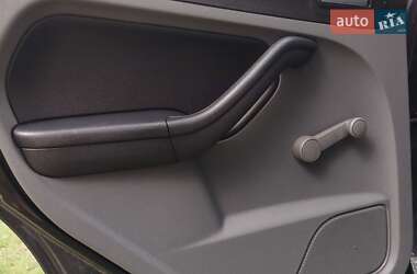 Хэтчбек Ford Focus 2008 в 