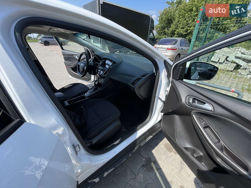 Седан Ford Focus 2018 в Киеве