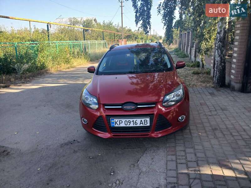 Универсал Ford Focus 2012 в 