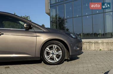 Универсал Ford Focus 2013 в 