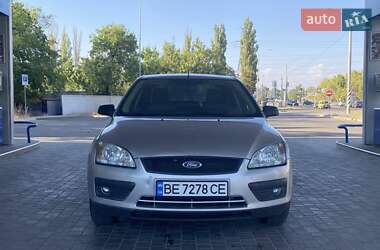 Седан Ford Focus 2006 в 
