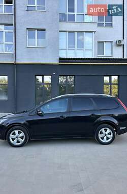 Универсал Ford Focus 2009 в 