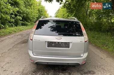 Универсал Ford Focus 2010 в 