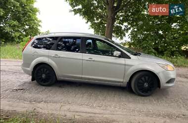 Универсал Ford Focus 2010 в 