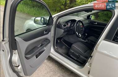 Универсал Ford Focus 2010 в 