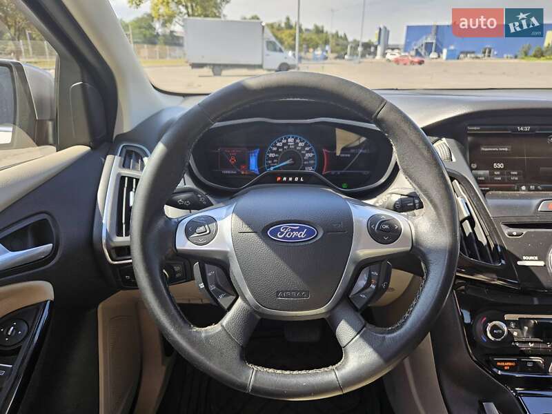 Хэтчбек Ford Focus 2012 в Днепре фото 19 Хэтчбек Ford Focus 2012 в Днепре