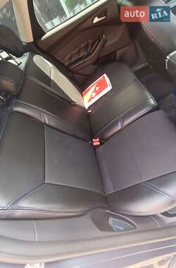 Универсал Ford Focus 2012 в 