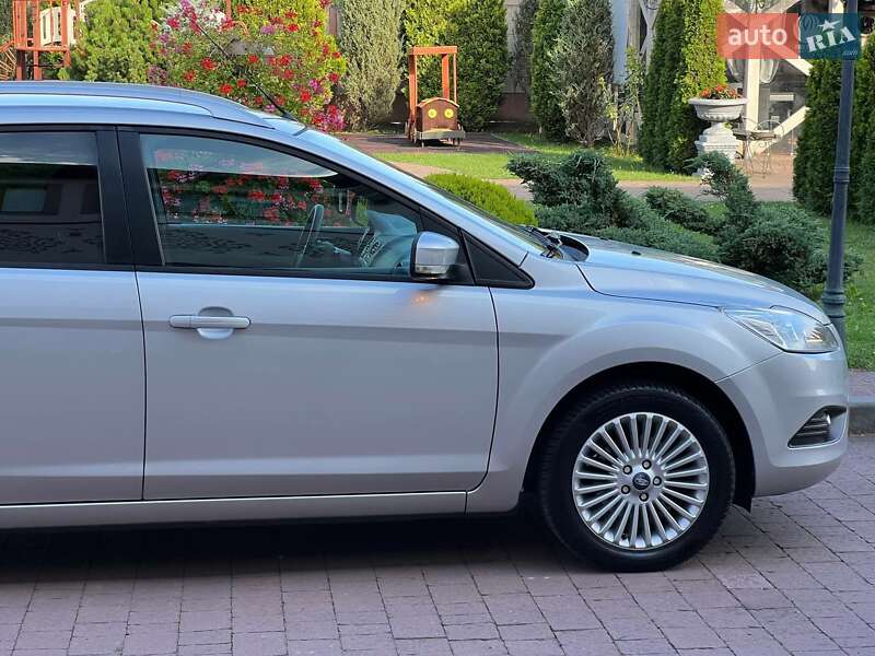 Універсал Ford Focus 2009 в Миргороді