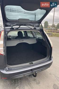 Универсал Ford Focus 2010 в 
