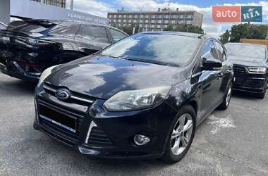 Хэтчбек Ford Focus 2012 в Киеве