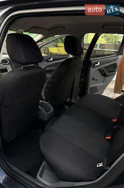Универсал Ford Focus 2010 в 