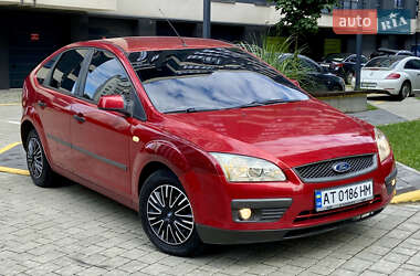 Хэтчбек Ford Focus 2006 в 