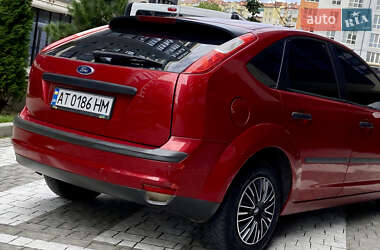 Хэтчбек Ford Focus 2006 в 