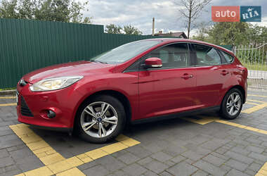 Хэтчбек Ford Focus 2014 в 